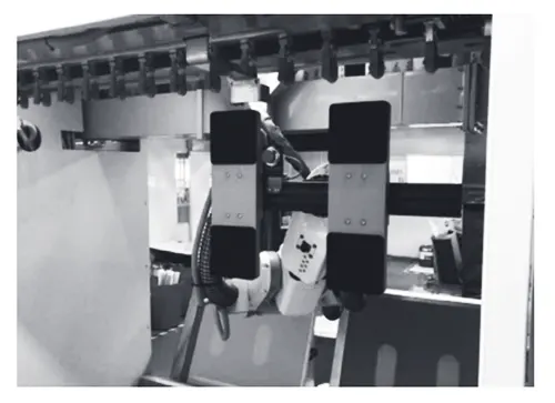 Figure 2 Automatic board loading and unloading for vertical continuous nickel gold plating equipment Figure 2 Automatic board loading and unloading for vertical continuous nickel gold plating equipment